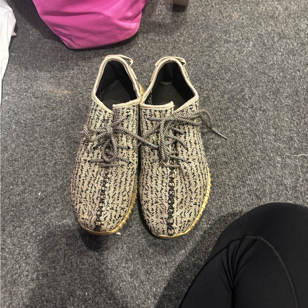 Yeezy Athletic Shoes in Black and Tan